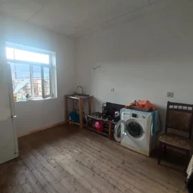 In Baku 80.0 m² house with 3.0 rooms is for sale - Image 5