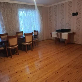 In Baku 110.0 m² house with 5.0 rooms is for rent - Image 3
