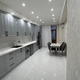In Baku 107.0 m² apartment is for rent - Image 5