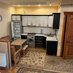 In Baku 95.0 m² apartment is for rent - Image 3