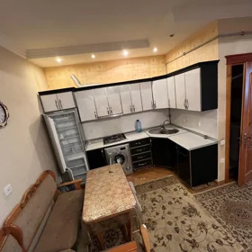 In Baku 95.0 m² apartment is for rent - Image 5