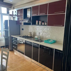 In Baku 85.0 m² apartment is for rent - Image 3