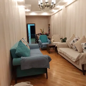 In Khirdalan 130.0 m² apartment is for sale - Image 5