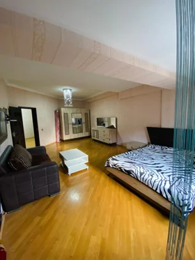 In Baku 102.0 m² apartment is for rent - Изображение 3