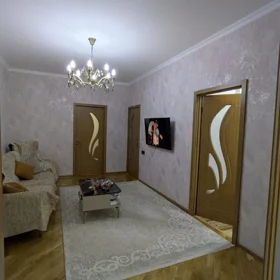 In Baku 70.0 m² apartment is for sale - Image 5
