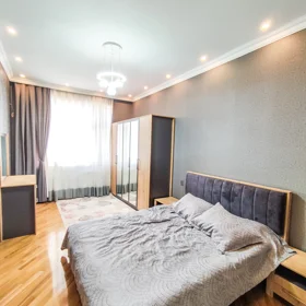 In Baku 90.0 m² apartment is for rent - Image 5