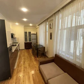 In Baku 90.0 m² apartment is for sale - Image 2