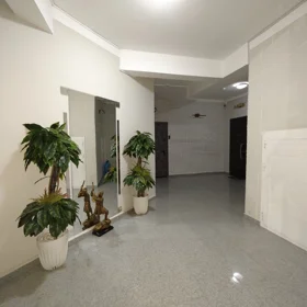 In Baku 88.0 m² apartment is for rent - Image 2