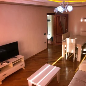 Baku-da 75.0 m2 mənzil kirayə verilir - Şəkil 2