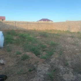 In Baku nan acre land is for sale - Image 2