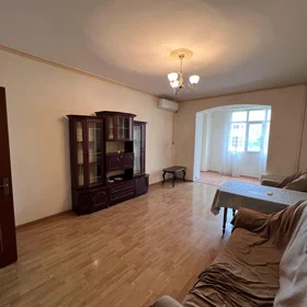 In Baku 60.0 m² apartment is for sale - Image 2