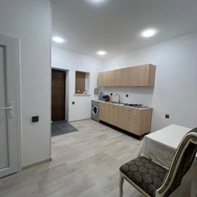 In Baku 45.0 m² apartment is for rent - Image 2