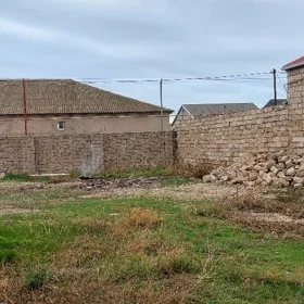 In Baku 76.0 m² house with 3.0 rooms is for sale - Image 3