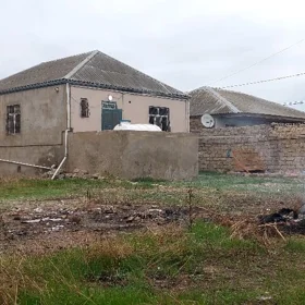 In Baku 76.0 m² house with 3.0 rooms is for sale - Image 5