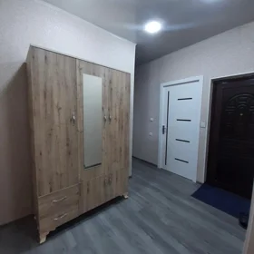 In Baku 70.0 m² apartment is for sale - Image 4