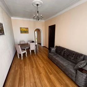 In Baku 50.0 m² apartment is for sale - Image 2