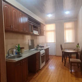 In Baku 85.0 m² apartment is for rent - Image 5