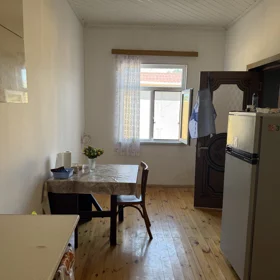 In Astara 66.0 m² house with 3.0 rooms is for rent - Image 5