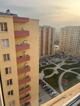 In Baku 86.0 m² apartment is for rent - Image 2