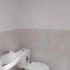 In Baku 18.0 m² commercial is for rent - Image 3