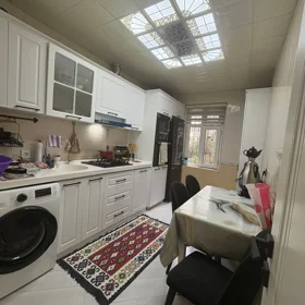 In Sumgayit 82.0 m² apartment is for sale - Image 3