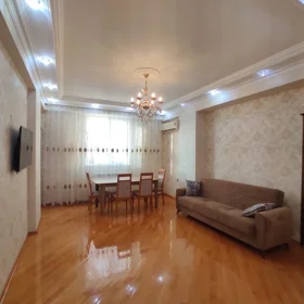 In Baku 90.0 m² apartment is for rent - Image 2
