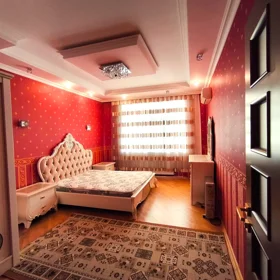 In Baku 125.0 m² apartment is for sale - Image 5