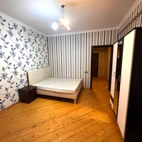 In Baku 92.0 m² apartment is for rent - Image 4