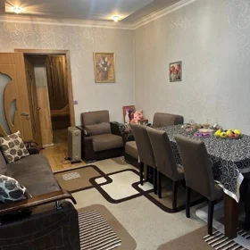 In Baku 55.0 m² apartment is for sale - Image 2