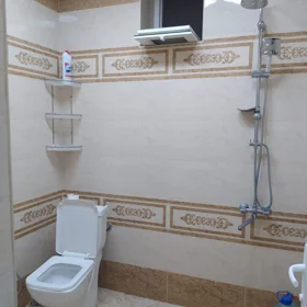 In Baku 110.0 m² house with 3.0 rooms is for rent - Изображение 5