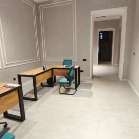 In Baku 90.0 m² office is for rent - Изображение 3