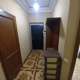 In Baku 80.0 m² apartment is for rent - Image 4