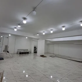 In Khirdalan 100.0 m² commercial is for rent - Image 2