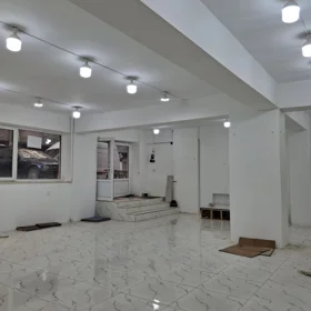 In Khirdalan 100.0 m² commercial is for rent - Image 4