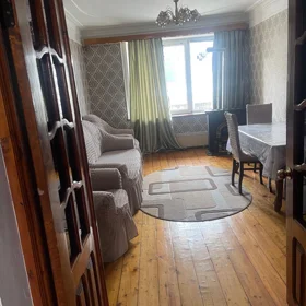 In Ganja 85.0 m² apartment is for sale - Image 3