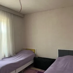 In Baku 105.0 m² house with 3.0 rooms is for rent