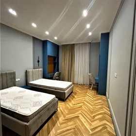 In Baku 160.0 m² apartment is for rent - Image 5