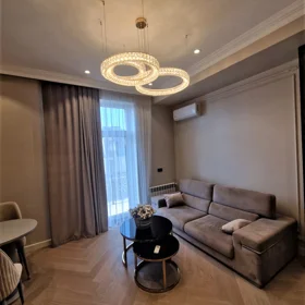 In Baku 70.0 m² apartment is for rent - Image 3