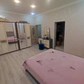 In Baku 145.0 m² house with 4.0 rooms is for rent - Изображение 5