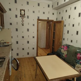 In Baku 65.0 m² apartment is for rent - Image 3