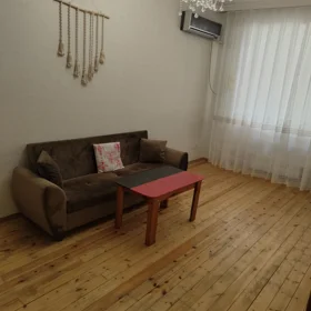 In Baku 65.0 m² apartment is for rent - Image 4