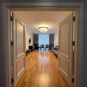 In Baku 130.0 m² apartment is for rent