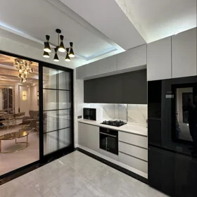 In Baku 150.0 m² apartment is for rent - Изображение 2