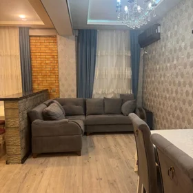 In Khirdalan 76.0 m² apartment is for sale - Image 4