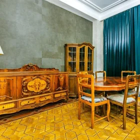 In Baku 171.0 m² apartment is for sale - Image 5