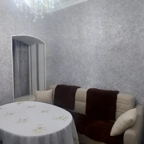 In Baku 60.0 m² house with 2.0 rooms is for rent - Image 2