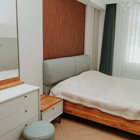 In Baku 189.0 m² apartment is for rent - Image 2