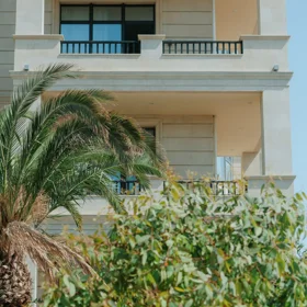 In Baku 189.0 m² apartment is for rent - Image 4