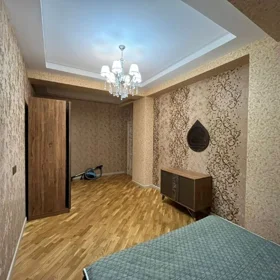 In Baku 125.0 m² apartment is for rent - Image 5