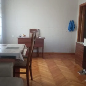 In Baku 75.0 m² apartment is for sale - Image 3
